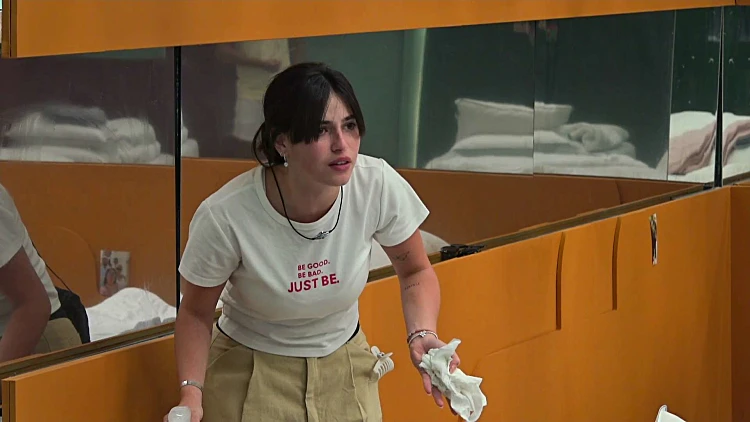 "זה מתחיל לעלות לי עד לפה": מה גרם ללין לשבור את הכלים?