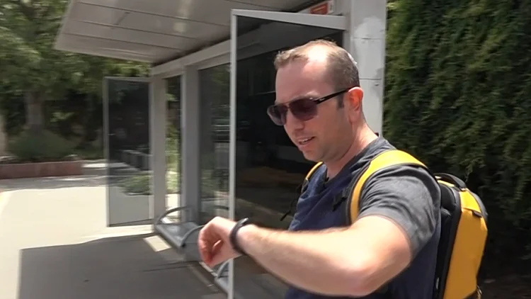 "מעל 4 שעות בדרכים": איך מסתדרים עם תחבורה ציבורית בלבד?