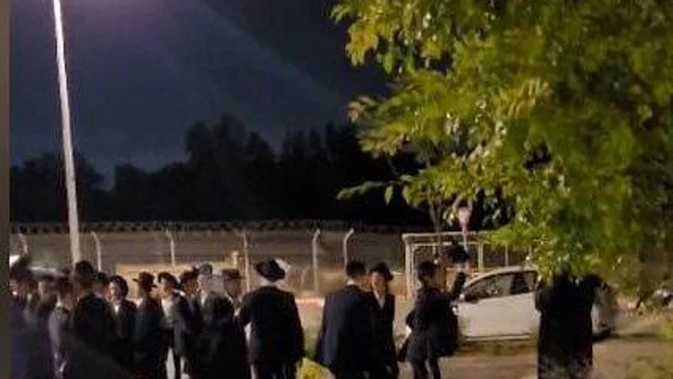 12 נעצרו: חרדים קיצוניים פרצו לכלא צבאי כדי לשחרר נערה שנכלאה