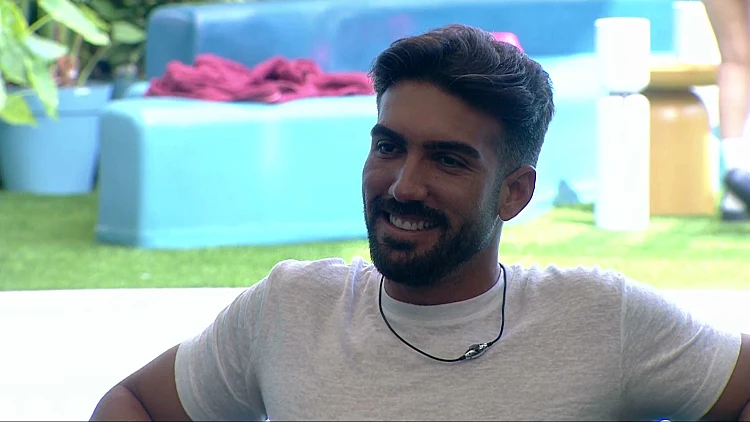 טיימליין האח הגדול- היום ה-41: הדיירים לומדים להכיר את אורי