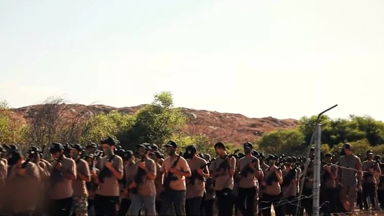 קייטנת הטרור בעזה: כך מחנכים ילדים פלסטינים לשנאת ישראל