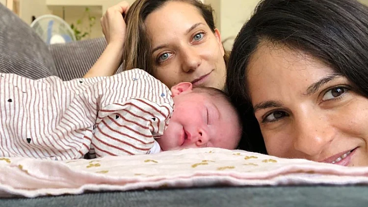 נסלי ברדה, אירית מגל ובתם לילה