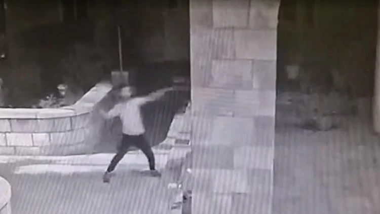 יריקות, אלימות והשחתה: אנשי הכמורה בי-ם תחת מתקפה