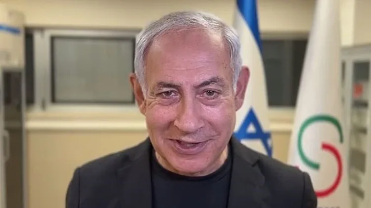 רה"מ נתניהו בבית החולים