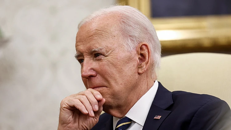 הנשיא ביידן בפגישתו עם הנשיא הרצוג בבית הלבן