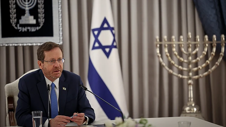 הרצוג: "די, נמאס. המציאות מחייבת לעשות מאמץ להגיע להסכמות"