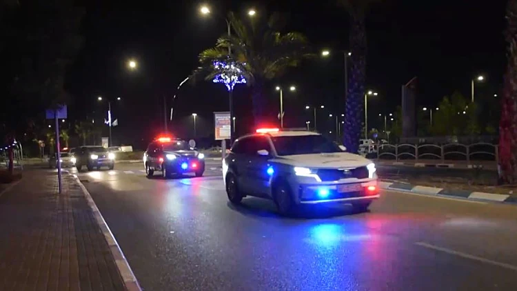 מחברים - לאויבים: הסכסוך של קוטייר ובר מוחא זולג לרחוב