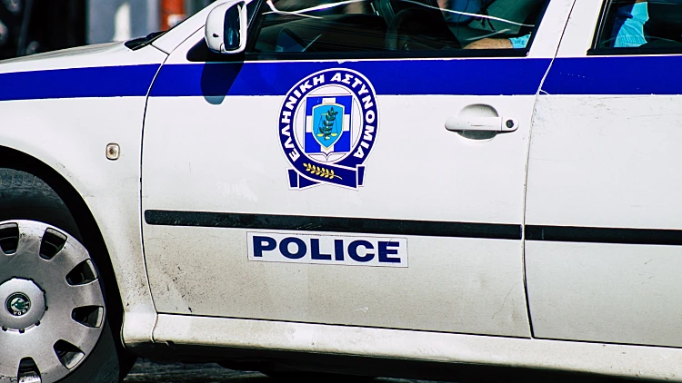 ניידת משטרה ביוון