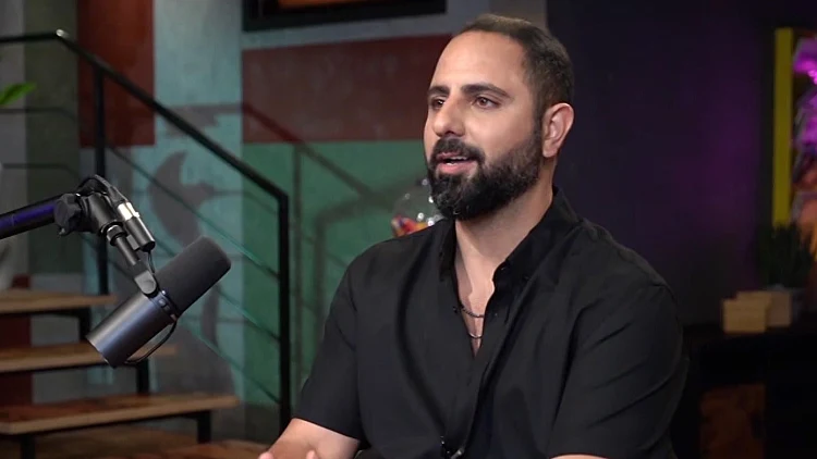 המופע של בן בן ברוך: הסטנדאפיסט מגיע למסך בתוכנית אירוח