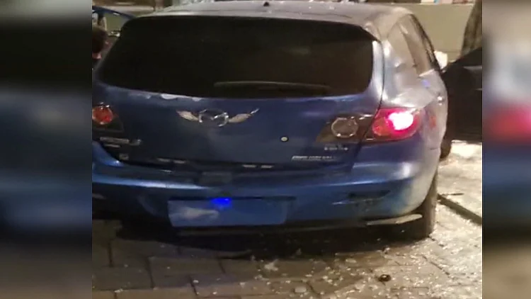 "נס גדול מאוד": רכב נכנס לבית קפה ופוגע במלצרית