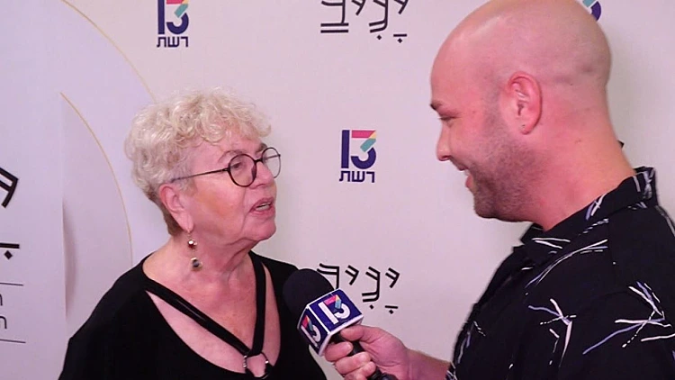 תיקי דיין על החיבור לאורנה בנאי: "כשאנחנו יחד ישר כולם צוחקים"