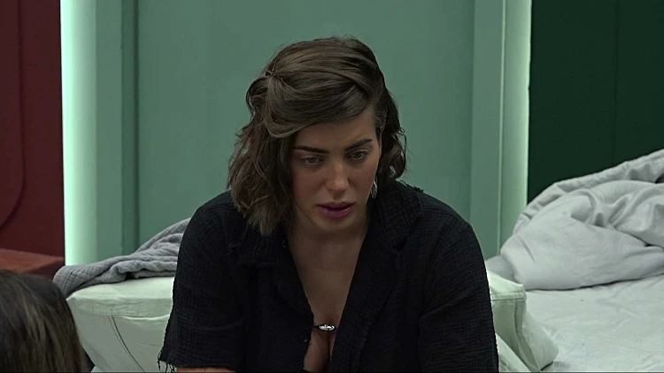 מה הביא להחרפה במשבר בין אברהם לספיר?