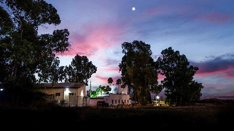 תצפית כוכבים בשדות משטרת נהלל ההיסטורית