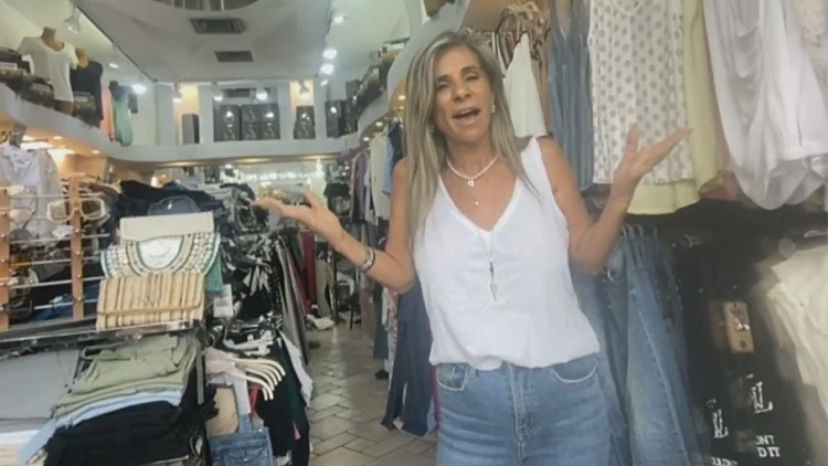 "שחור שמיים בלילה וחום קרואסון": "אופנת אריק" כובשת את הרשת
