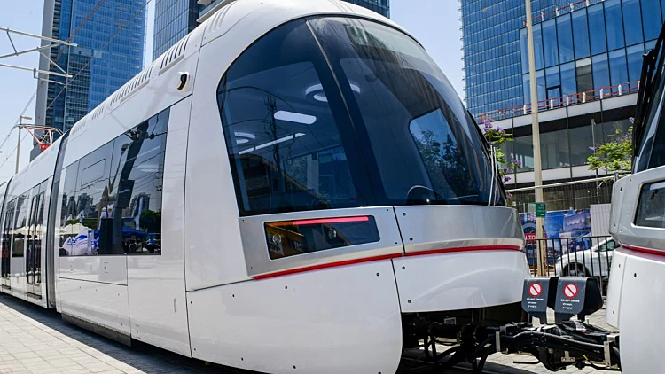 "עקב תקלת חשמל": הרכבת הקלה בגוש דן הושבתה לכמה שעות