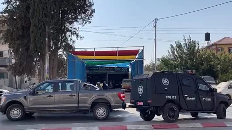 ירי מטווח אפס: אב ובנו נרצחו בפיגוע בחווארה, מצוד אחר המחבל
