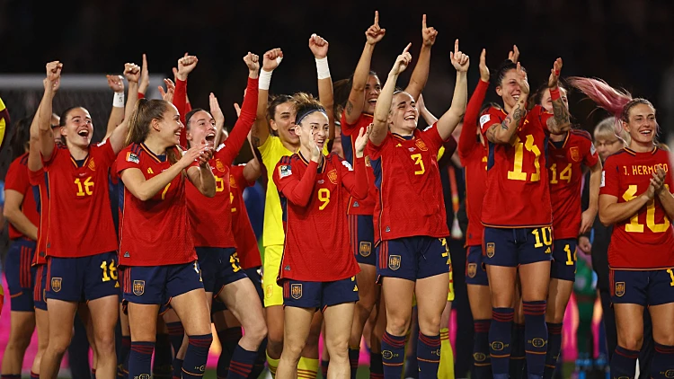 לראשונה בהיסטוריה: ספרד זכתה במונדיאל הנשים