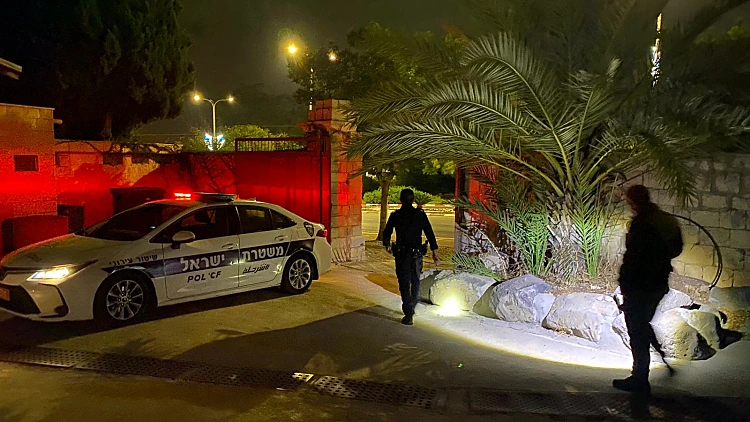 לילה שני ברציפות: אבנים הושלכו על מנזר נוצרי במגדל העמק