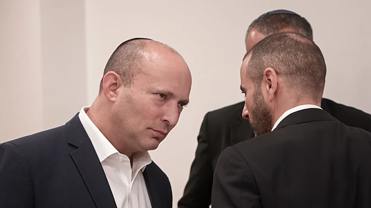 נפתלי בנט הבוקר בבית המשפט