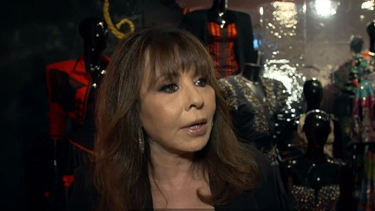 מהנעליים באירוויזיון ועד התכשיטים מהילדות: בארון של ירדנה ארזי