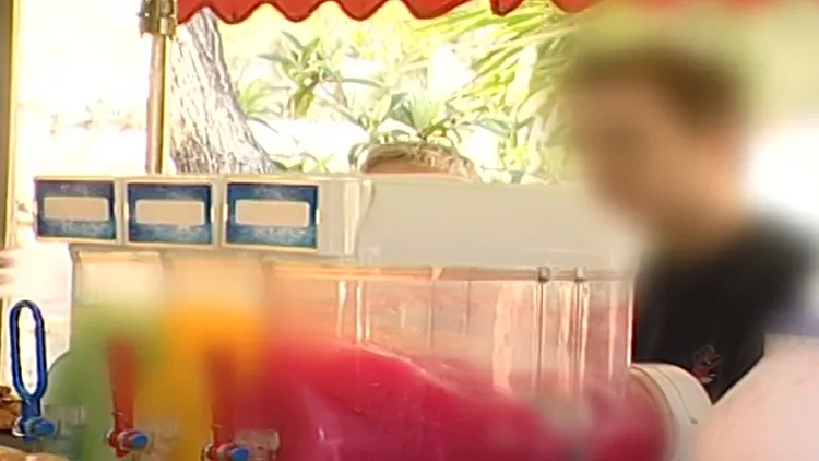 נקניקייה, שניצל ובורקס: אוכל בריא? לא בבית ספרנו