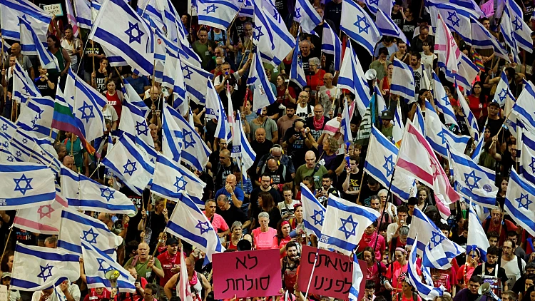 השבת ה-38 ברצף: מחאות ברחבי הארץ, כמאה אלף הפגינו בקפלן