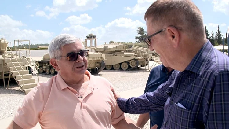 נלחמו יחד - ונפגשו אחרי 50 שנה: "השאירו אותנו בשטח האויב"