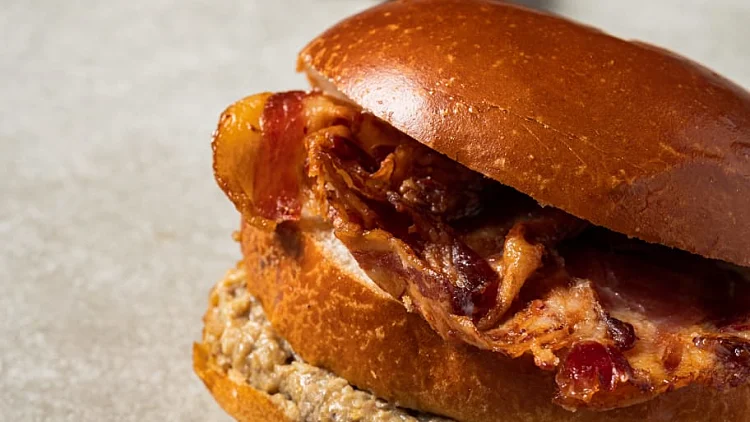 כריך החטא היהודי, ווי לייק יו טו