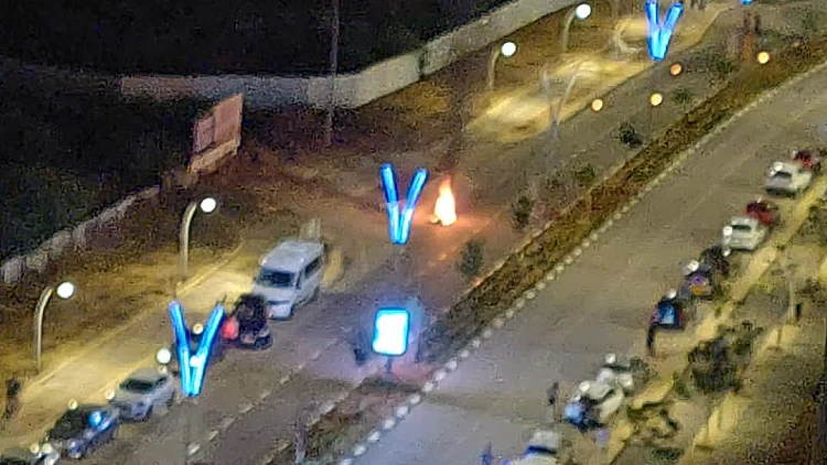 באמצע העיר: תיעוד חדש של חיסול האופנוען באור יהודה