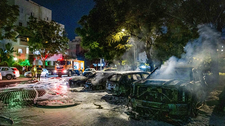 יותר מ-250 נרצחו; נתניהו: "ננקום בחמאס על היום השחור הזה"