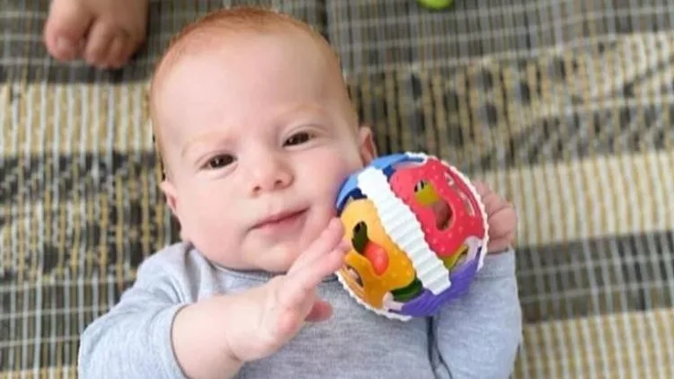 בן 9 חודשים עם הוריו בשבי: "מפחדים שחלון ההזדמנויות ייסגר"