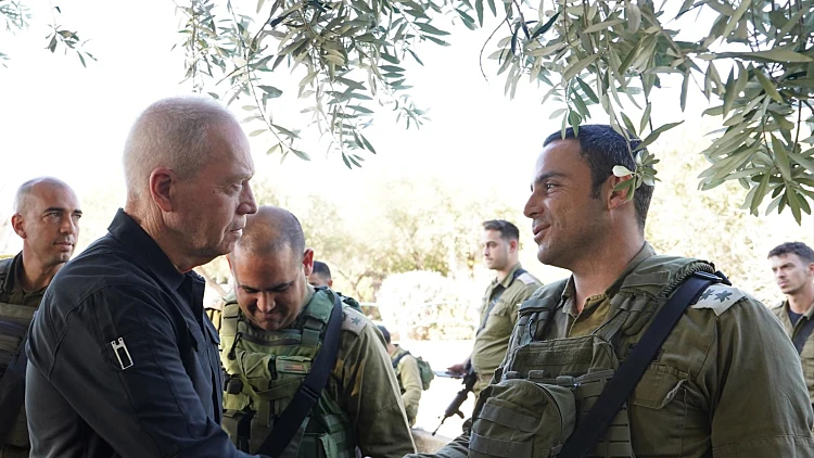 גלנט: "חיזבאללה קרוב לטעות קשה, בביירות עלולים להרים דגל לבן"
