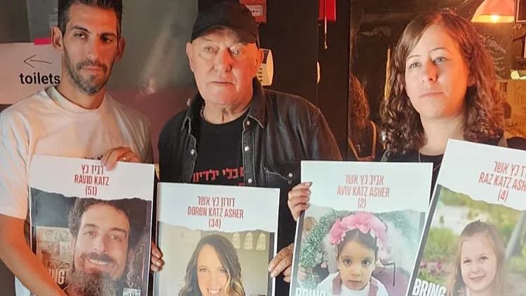 שלומי שבת נפגש עם משפחות החטופים: "הם לא לבד בעניין הזה"