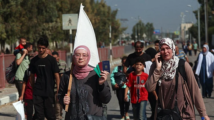 עזתים מתפנים לדרום הרצועה