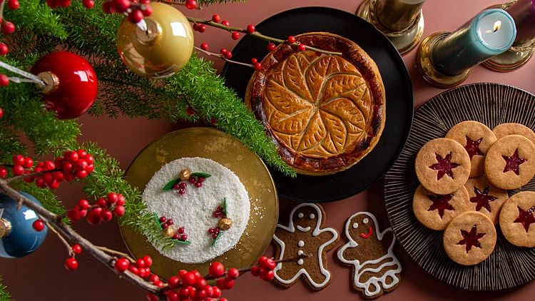 קינוחי חג מולד של דליקטסן ובייקרי