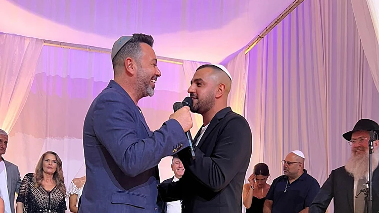 עם עומר אדם, איתי לוי ואודיה: מיזם החתונות של ליאור נרקיס הפך לאלבום דואטים מרגש | רשת 13