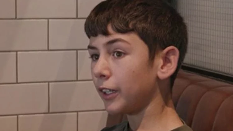 "באו עם סכינים": איתן בן ה-12 ששוחרר מהשבי מדבר לראשונה