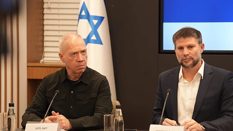 שורת הטבות: גלנט וסמוטריץ' הציגו את תוכנית "מגויסים למילואים"