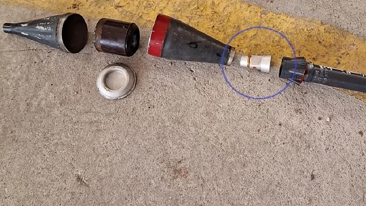 טיל בשימוש חמאס. מוקף בעיגול - הכיתוב בשפה הקוריאנית