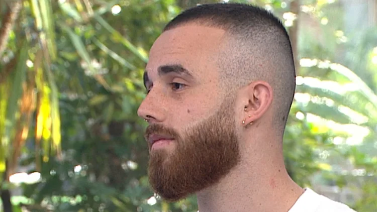 "יוזמות אזרחיות הצילו אותי": יובל ניצל ברעים ומסייע למבוגרים