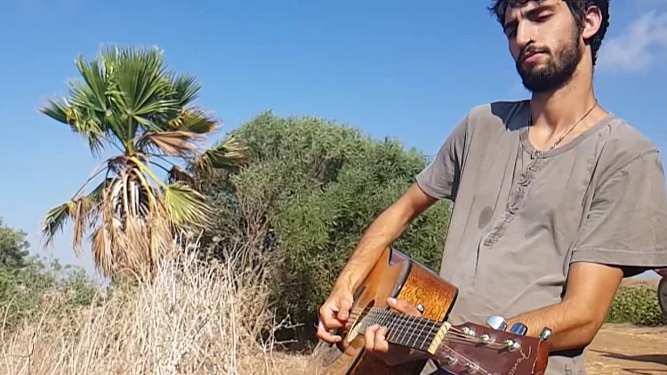 מסר אחרון מהשבי: המופע לזכר גיא אילוז - והמפגש של מיה רגב עם אימו