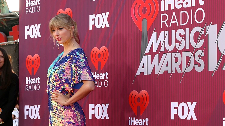 טיילור סוויפט