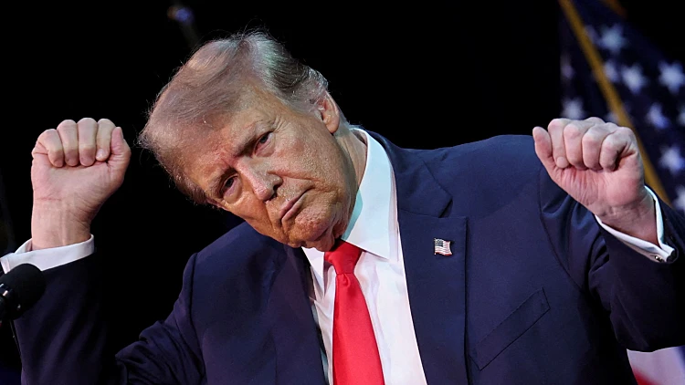 דונלד טראמפ בעצרת בחירות בניו המפשייר