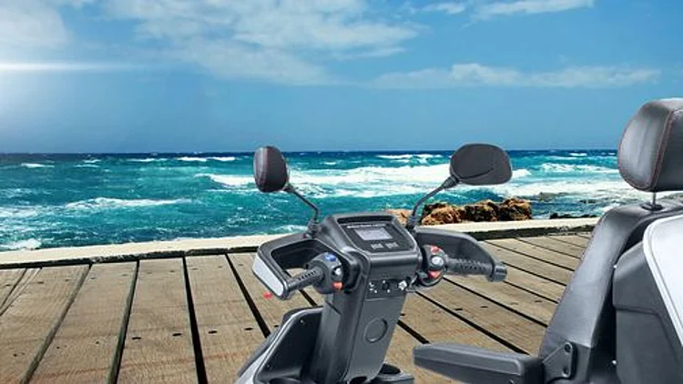 Resized Image 1705954076342 93