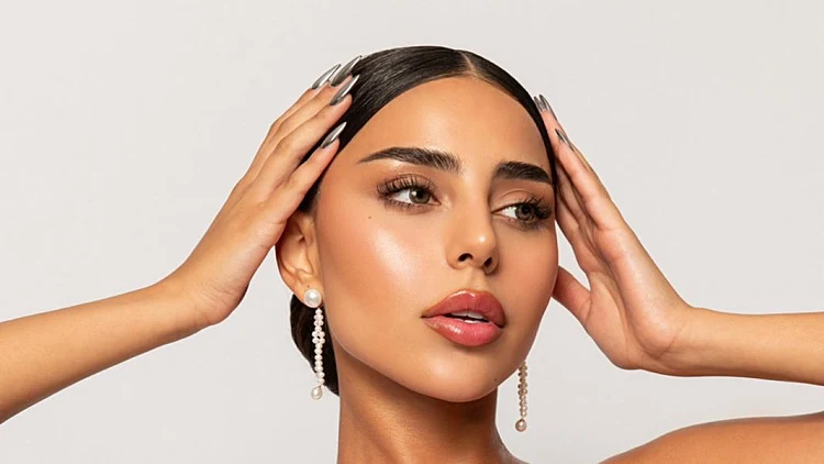 רק בריאות: אלין כהן אובחנה עם דלקת קרום המוח | רשת 13