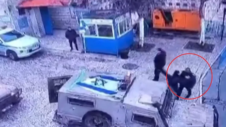 תיעוד: שוטרים פלסטיניים תקפו חיילי צה"ל בבית לחם