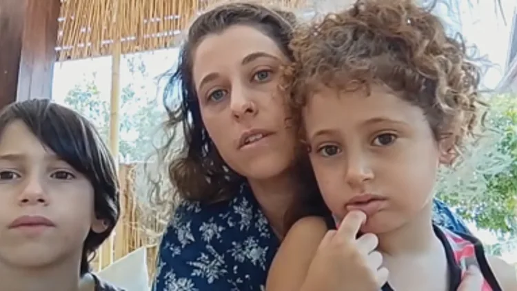 "הקשיים הגיעו איתנו לפה": המשפחה פונתה ועברה לתאילנד