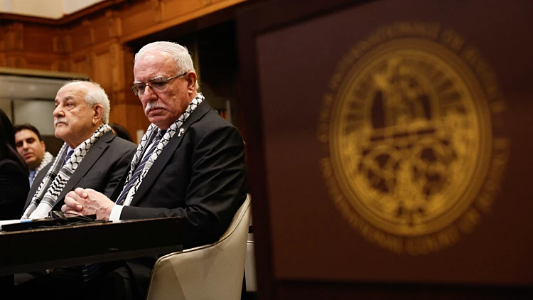 הנציגים הפלסטינים, בית הדין הבינלאומי בהאג, כיבוש