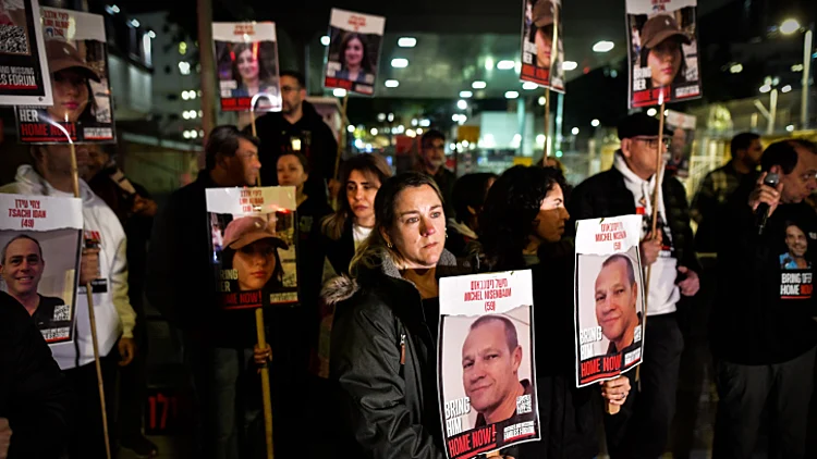 גורם מדיני: "רחוקים מעסקה, אך חמאס ירד מחלק מדרישותיו"