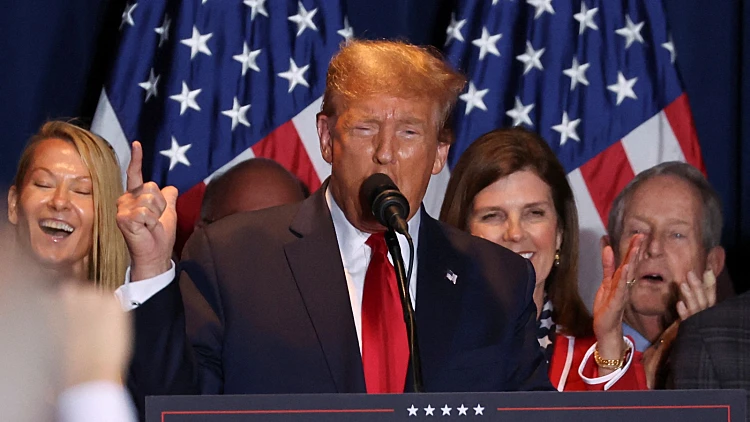 דונלד טראמפ בעצרת בדרום קרוליינה